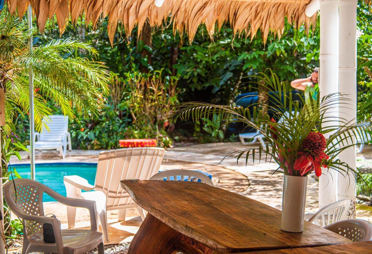Hotel Bambutel Cocles à Puerto Viejo de Talamanca Extérieur photo