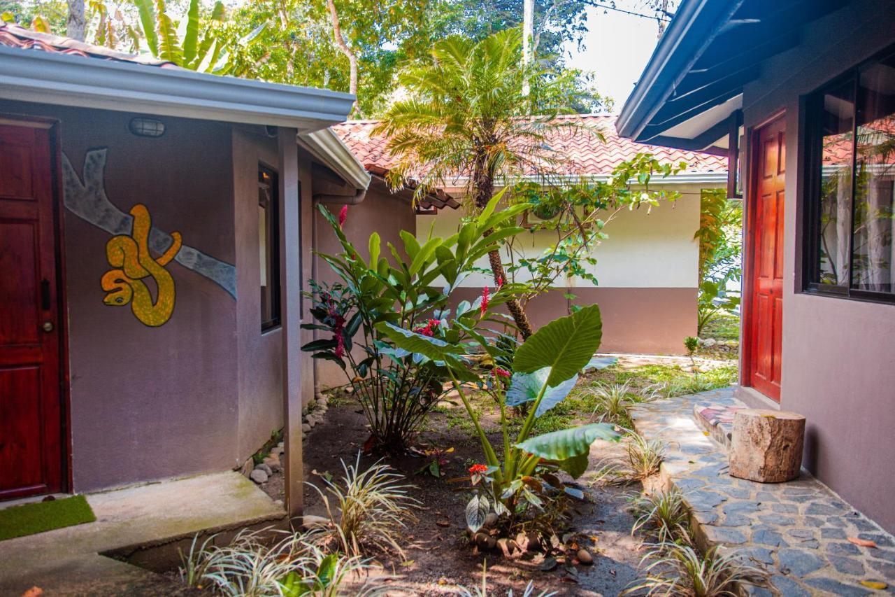 Hotel Bambutel Cocles à Puerto Viejo de Talamanca Extérieur photo
