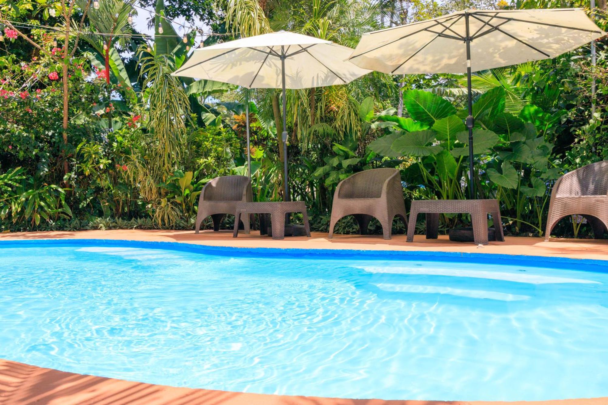 Hotel Bambutel Cocles à Puerto Viejo de Talamanca Extérieur photo