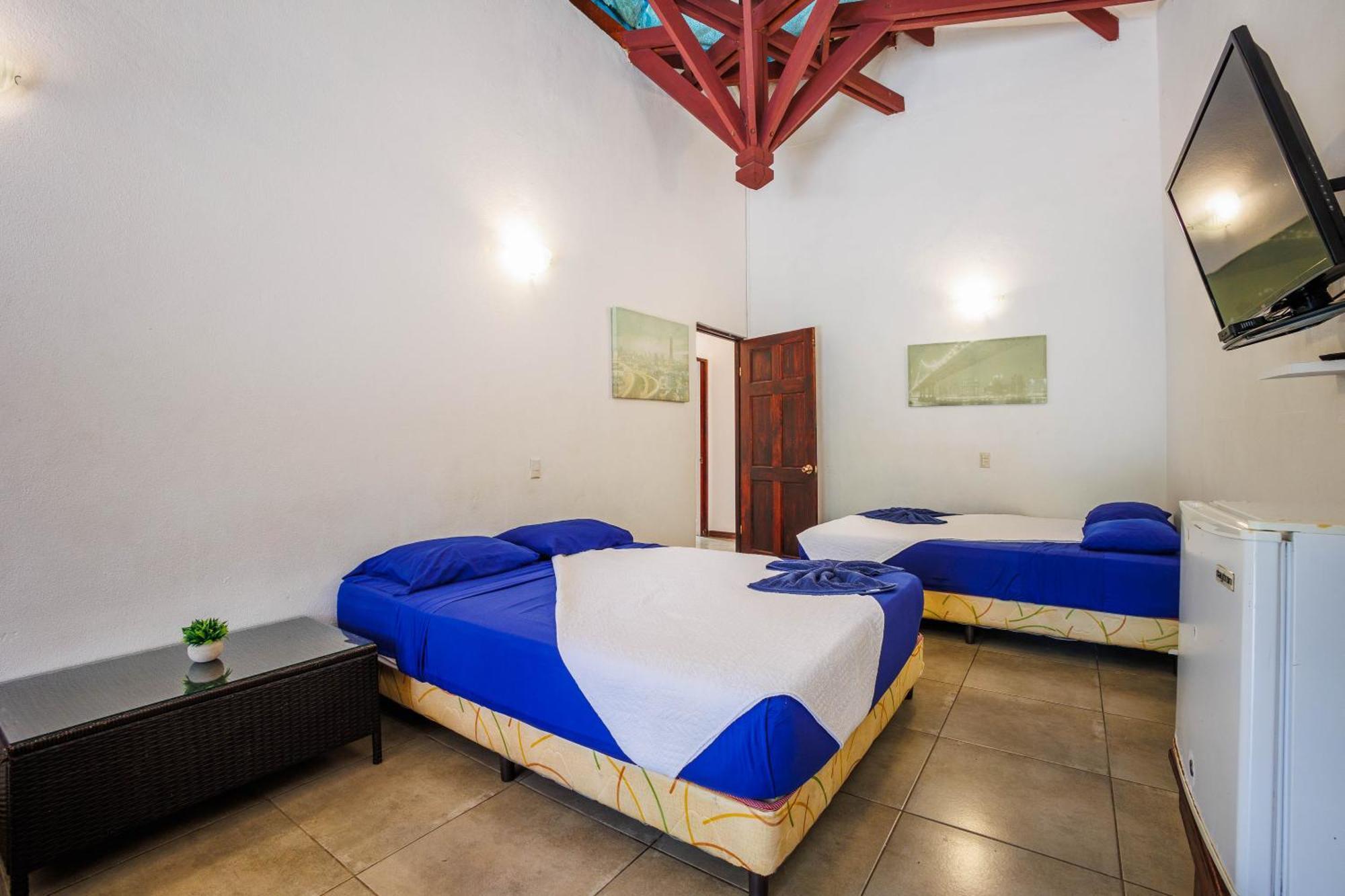 Hotel Bambutel Cocles à Puerto Viejo de Talamanca Extérieur photo